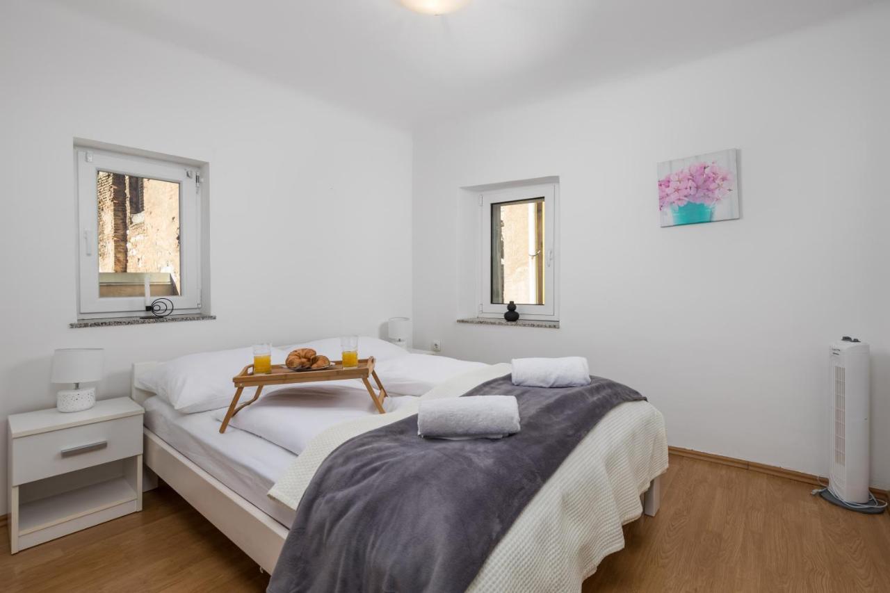 Main View Apartment Rijeka Ngoại thất bức ảnh