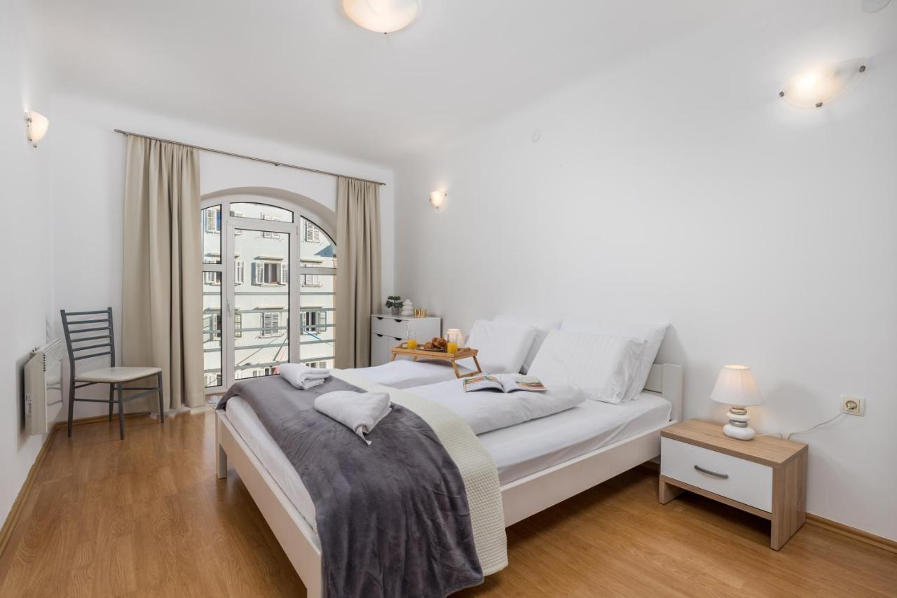 Main View Apartment Rijeka Ngoại thất bức ảnh